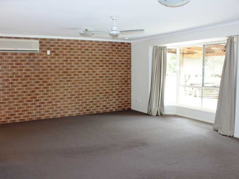 13 Curtis Avenue, Boyne Island QLD 4680