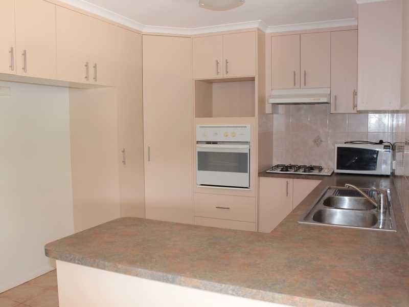 13 Curtis Avenue, Boyne Island QLD 4680