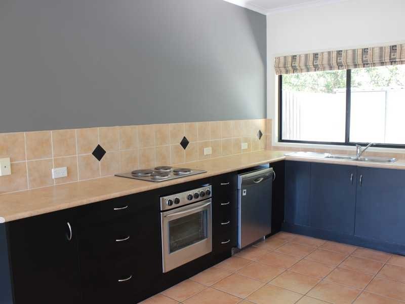 Unit/2/65 Langdon Street, Tannum Sands QLD 4680