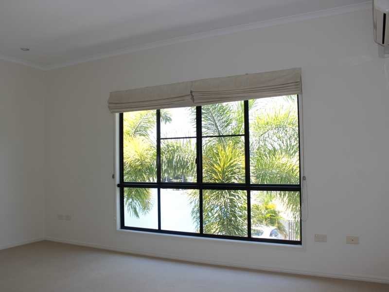 Unit/2/65 Langdon Street, Tannum Sands QLD 4680