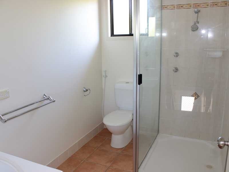 Unit/2/65 Langdon Street, Tannum Sands QLD 4680