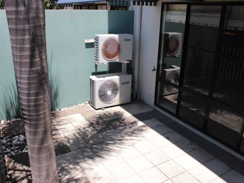 Unit/2/65 Langdon Street, Tannum Sands QLD 4680