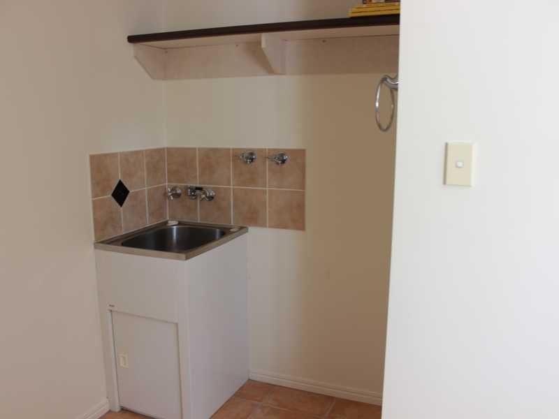 Unit/2/65 Langdon Street, Tannum Sands QLD 4680