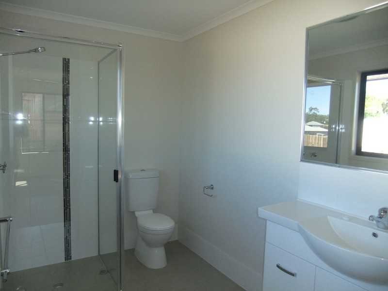 22 Surita Court, Boyne Island QLD 4680