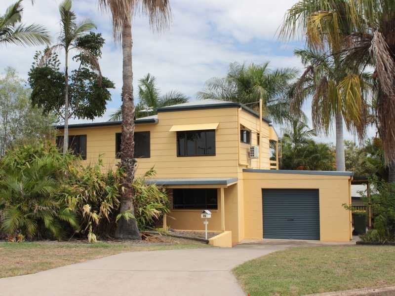 15 Pacific Avenue, Tannum Sands QLD 4680