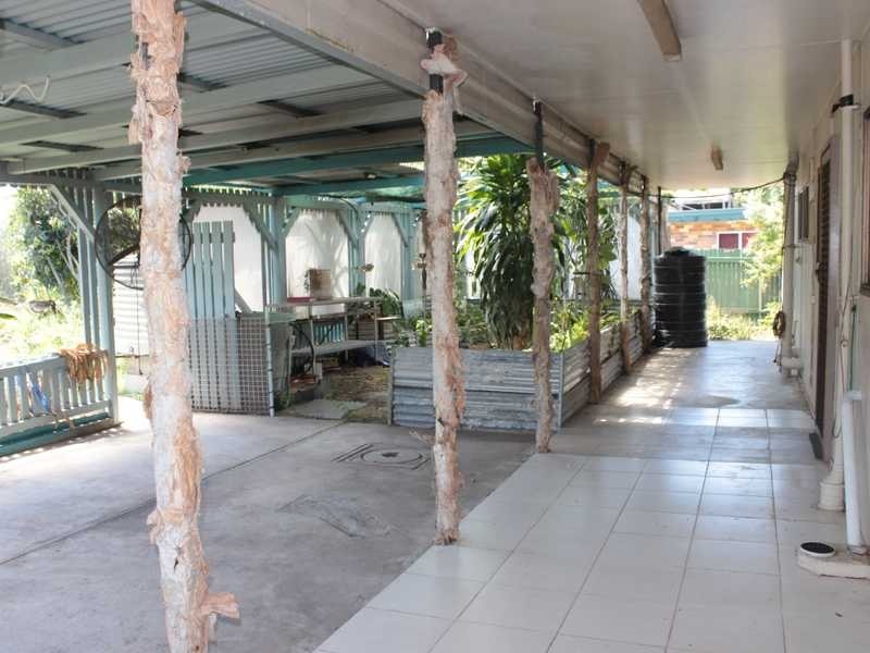 25 Martin Street, Bororen QLD 4678