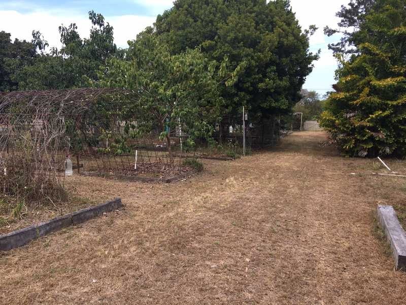 25 Martin Street, Bororen QLD 4678