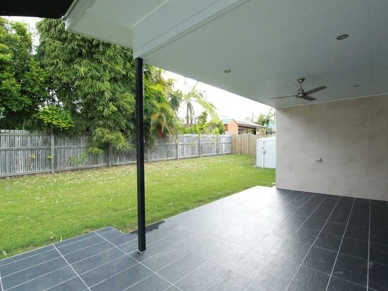 59 The Oaks Rd, Tannum Sands QLD 4680