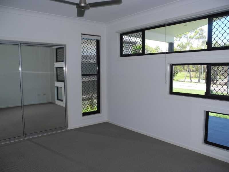 59 The Oaks Rd, Tannum Sands QLD 4680
