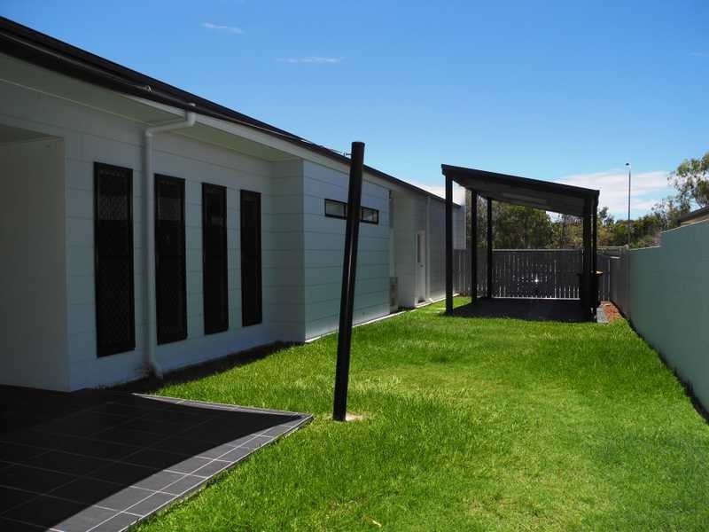 59 The Oaks Rd, Tannum Sands QLD 4680