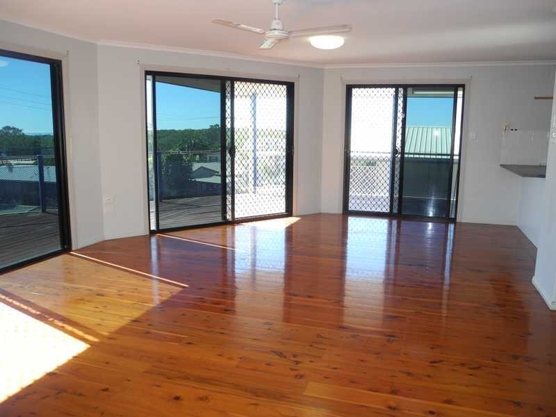 23 Crest Avenue, Boyne Island QLD 4680