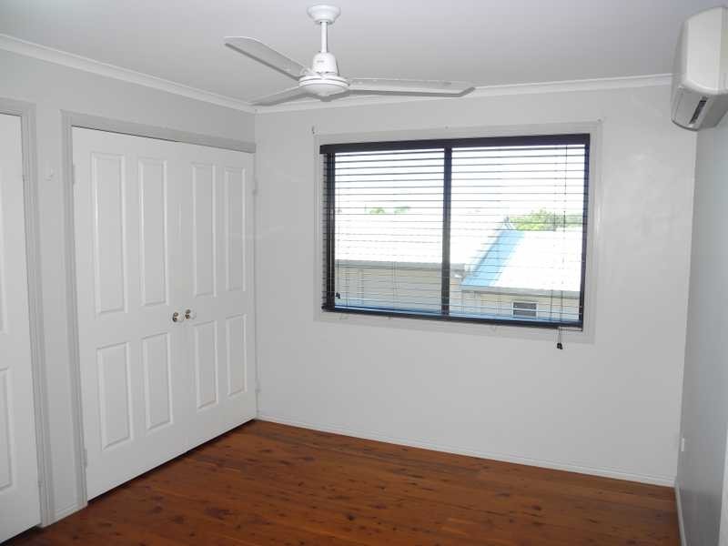 23 Crest Avenue, Boyne Island QLD 4680