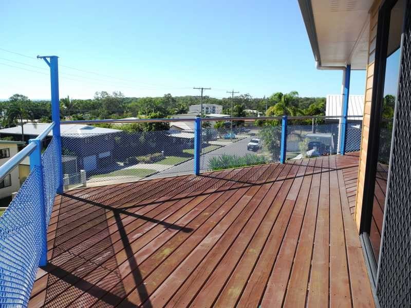 23 Crest Avenue, Boyne Island QLD 4680