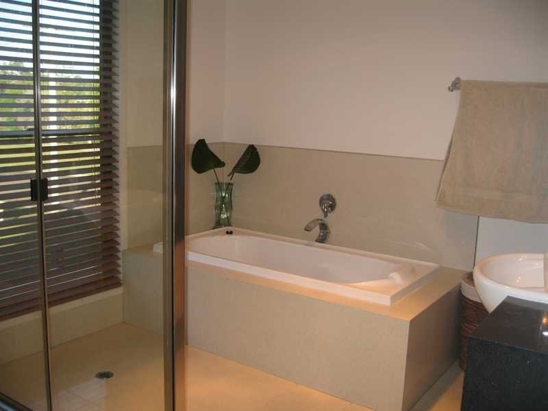 81 Tarcoola Drive, Boyne Island QLD 4680