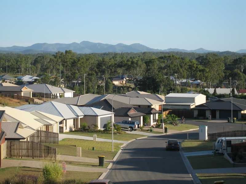 18 Melanie Court, Boyne Island QLD 4680