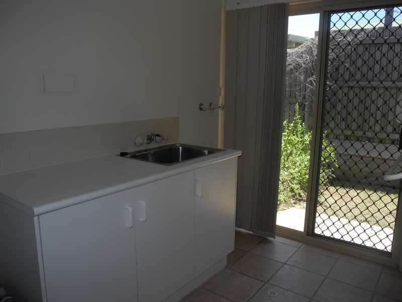 5 Minya Close, Boyne Island QLD 4680