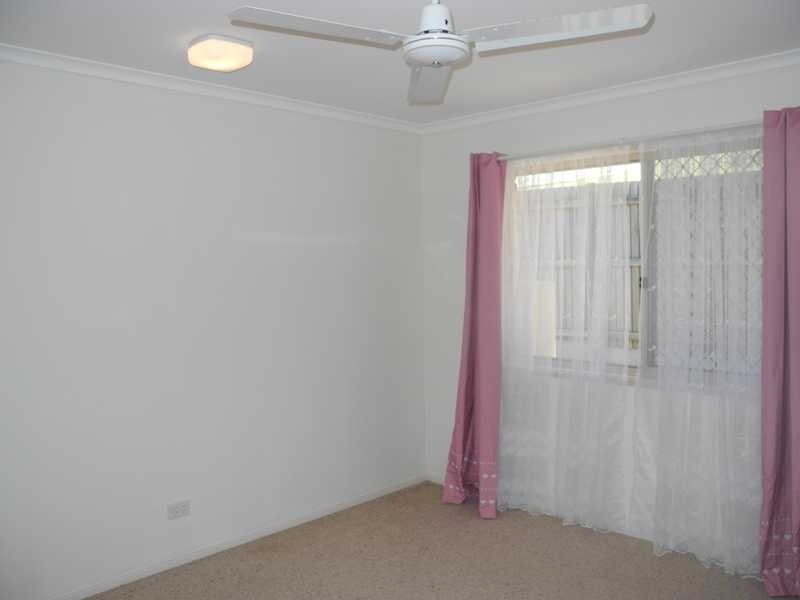 5 Minya Close, Boyne Island QLD 4680