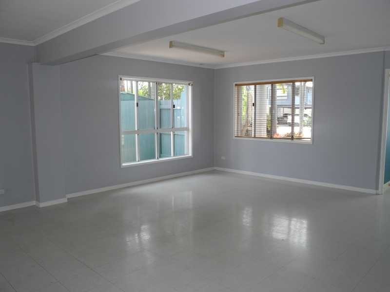 23 Alexander Street, Boyne Island QLD 4680