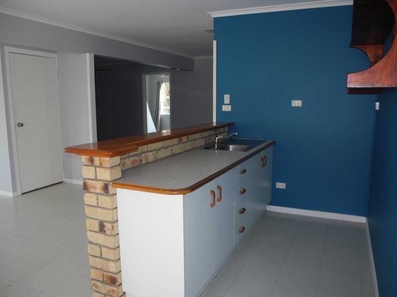 23 Alexander Street, Boyne Island QLD 4680