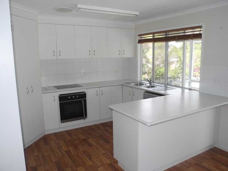 23 Alexander Street, Boyne Island QLD 4680