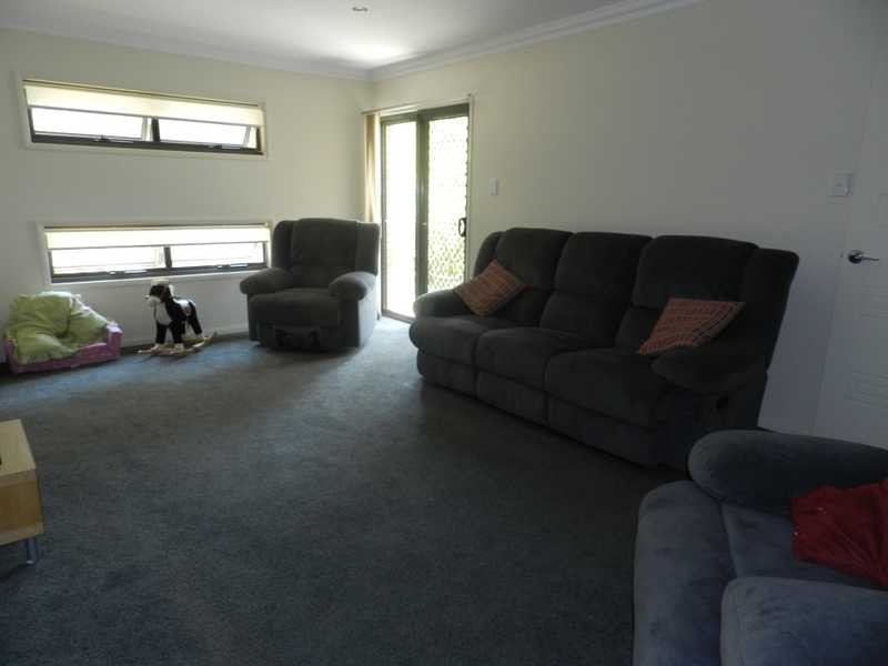 18 Melanie Court, Boyne Island QLD 4680