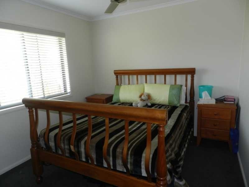 18 Melanie Court, Boyne Island QLD 4680