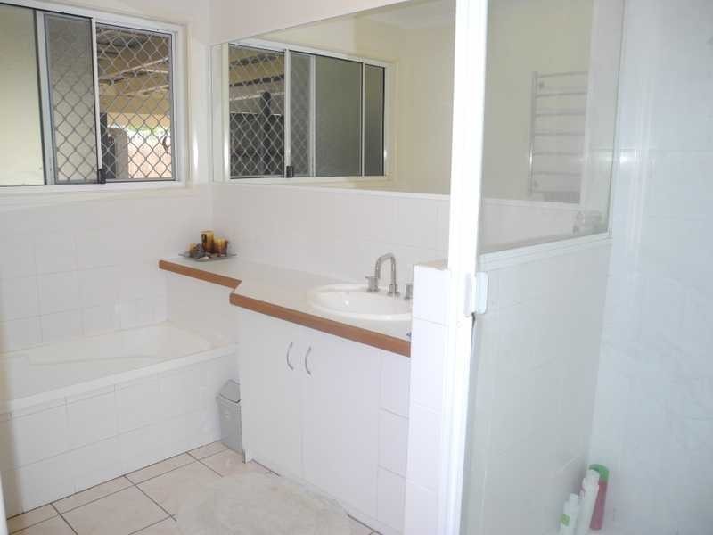 38 Beltana Drive, Boyne Island QLD 4680