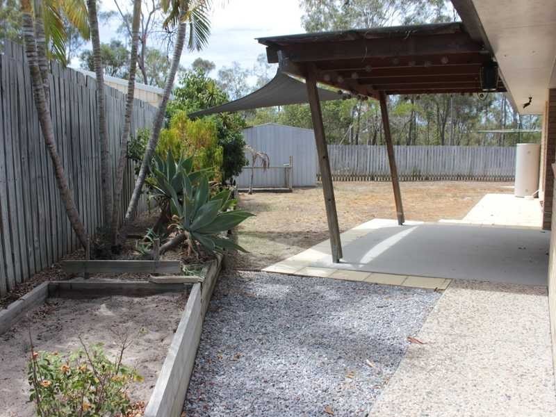 41 Curtis Avenue, Boyne Island QLD 4680