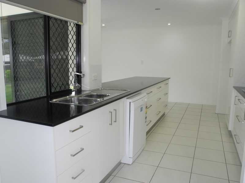 36 Bauhinia Street, Boyne Island QLD 4680
