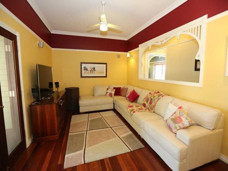 43 Alfred Street, Tannum Sands QLD 4680