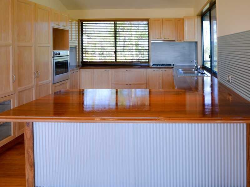25 Sayre Crescent, Boyne Island QLD 4680