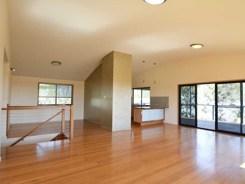 25 Sayre Crescent, Boyne Island QLD 4680