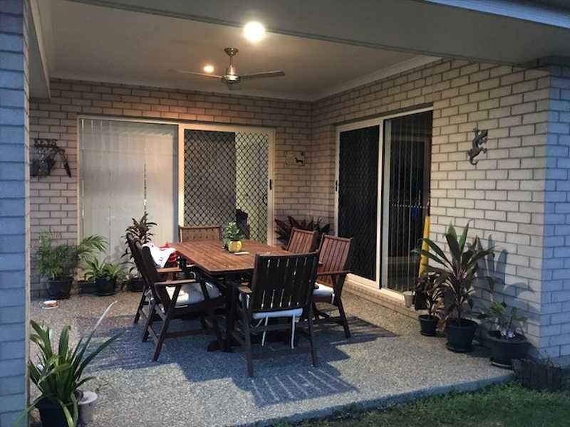 6 Kurwongbah Street, Boyne Island QLD 4680