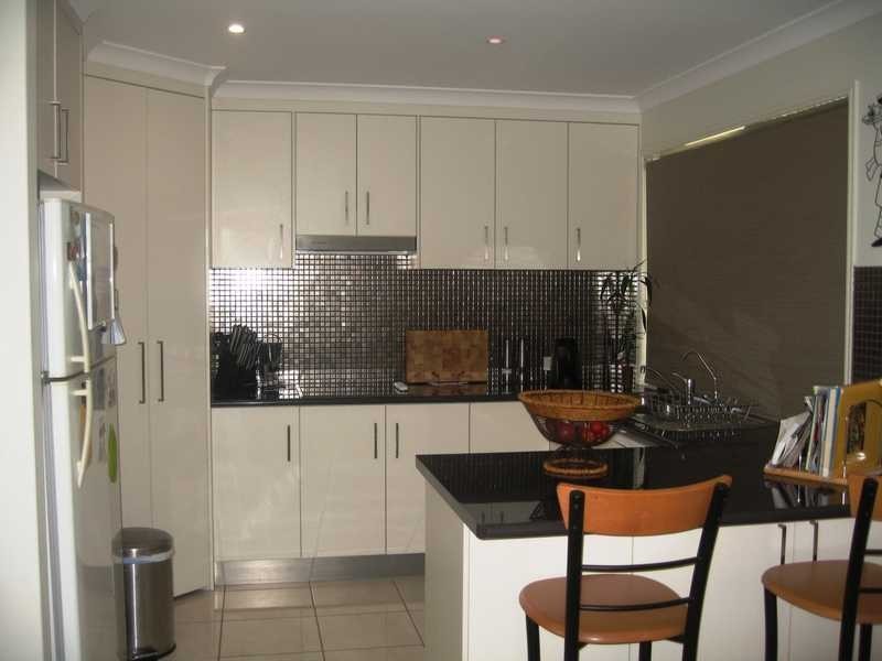 4 Surita Court, Boyne Island QLD 4680