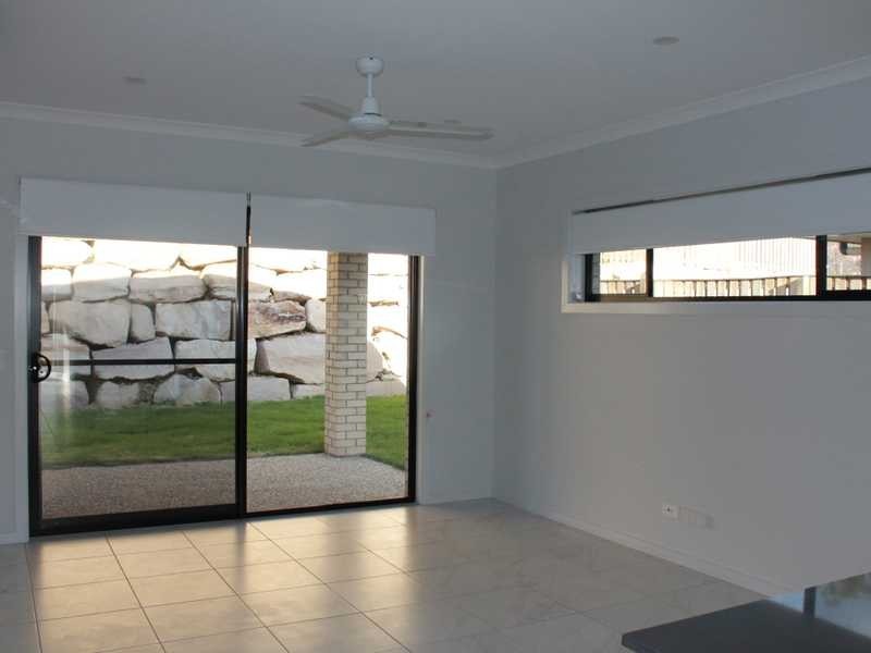 28 Caulder Esplanade, Boyne Island QLD 4680
