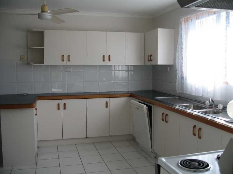 29 Tarcoola Drive, Boyne Island QLD 4680