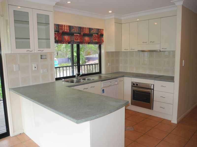 19 Jarrah Drive, Boyne Island QLD 4680