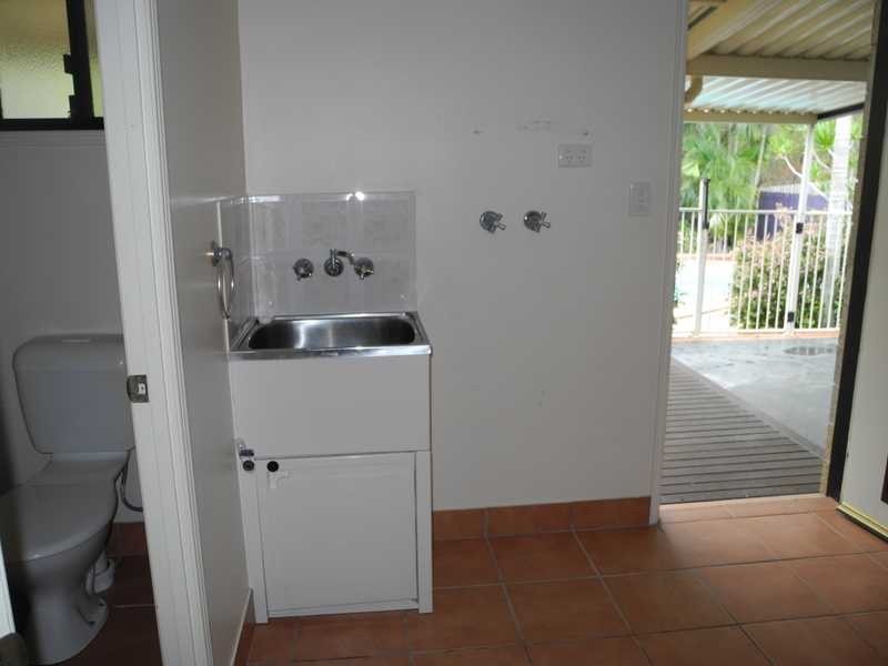 19 Jarrah Drive, Boyne Island QLD 4680