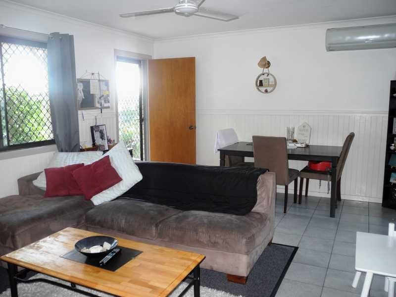 Unit/2/33 Centenary Drive, Boyne Island QLD 4680