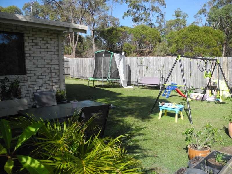 Unit/2/33 Centenary Drive, Boyne Island QLD 4680