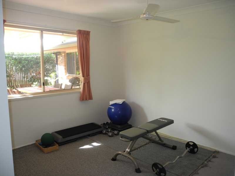 12 Geoffrey Thomas Drive, Tannum Sands QLD 4680