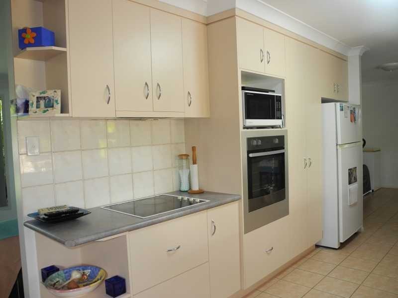 12 Geoffrey Thomas Drive, Tannum Sands QLD 4680