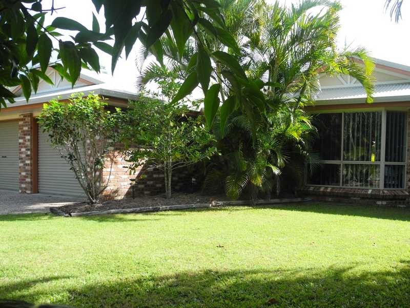 12 Geoffrey Thomas Drive, Tannum Sands QLD 4680