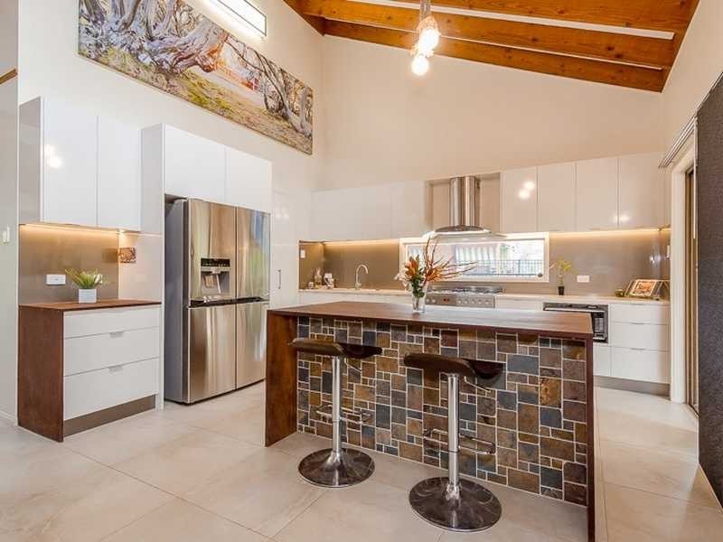 5 Selma Court, Tannum Sands QLD 4680