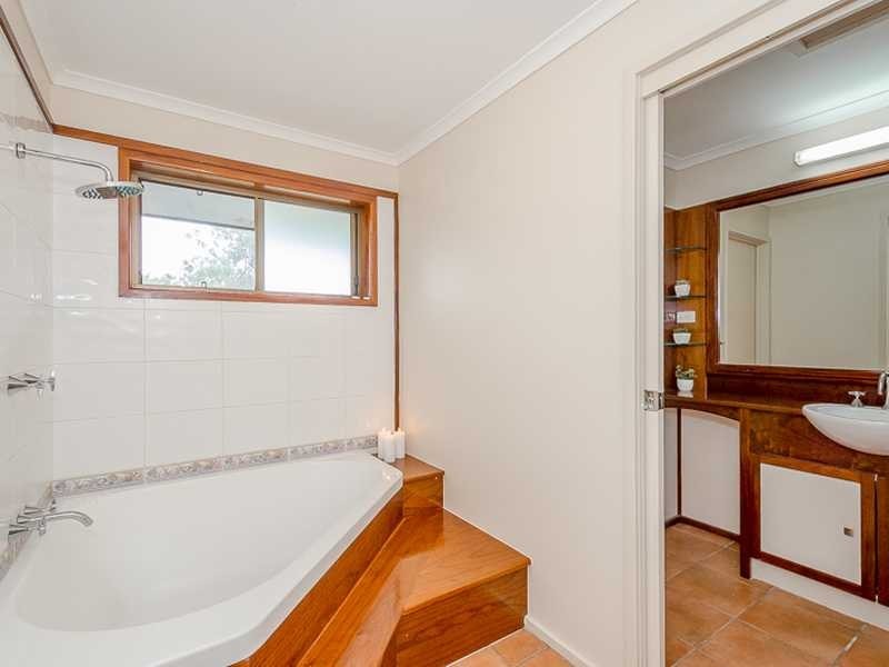 5 Selma Court, Tannum Sands QLD 4680