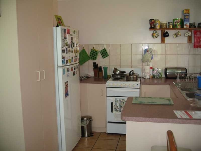 4 Wattora Close, Boyne Island QLD 4680