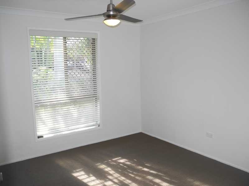 2 Polmaise Street, Boyne Island QLD 4680
