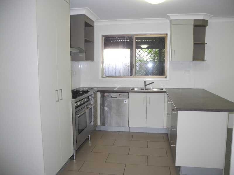 2 Polmaise Street, Boyne Island QLD 4680