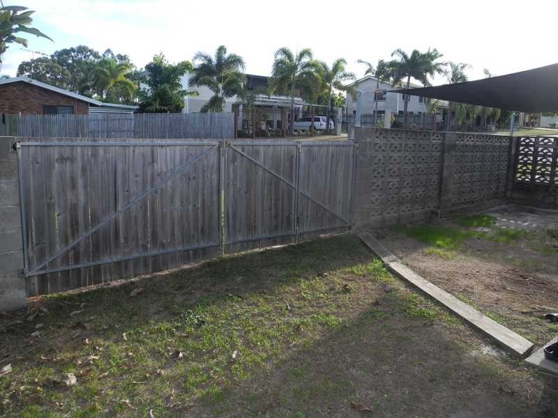 2 Polmaise Street, Boyne Island QLD 4680
