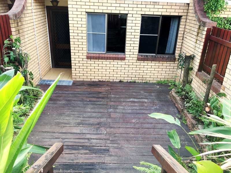 Unit 2/26 Beach Avenue, Tannum Sands QLD 4680